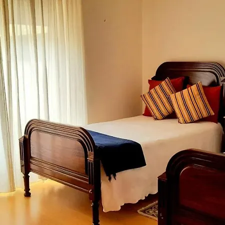 Casa Dos Limoes Caldas Da Rainha